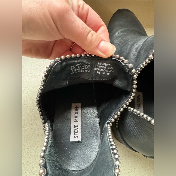 Steve Madden booties - Picture 2 of 5